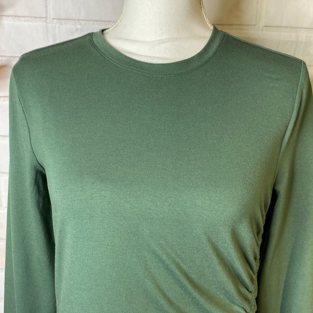 Comfy Green Stretch Ruched Long Sleeve Midi Dress womens M medium Crew Neck